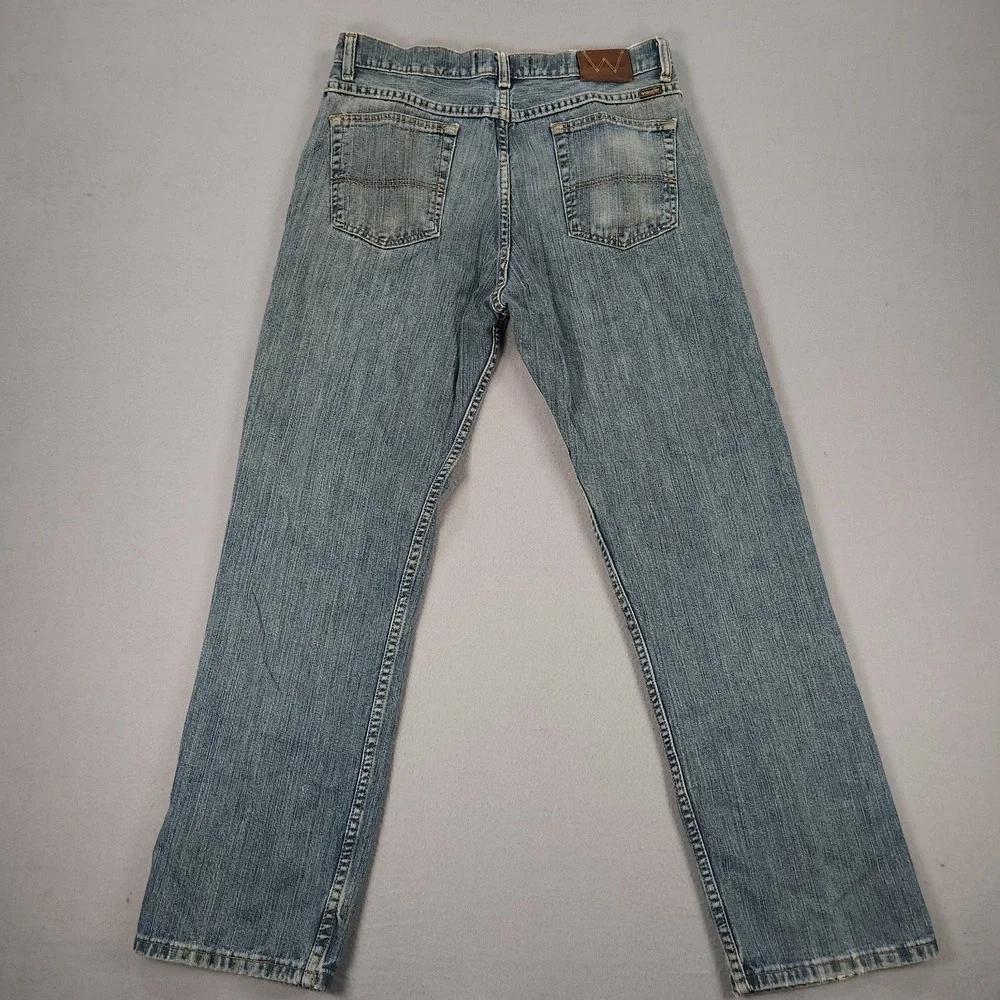 Genuine Wrangler Relaxed Fit Straight Jeans Men's 31x30 Blue Faded Distressed - Picture 2 of 15
